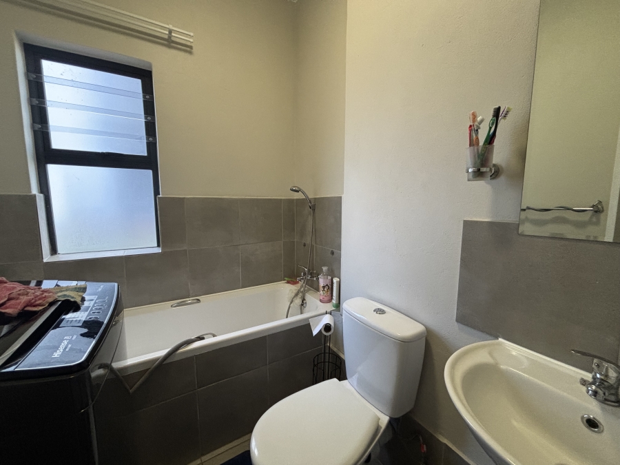 2 Bedroom Property for Sale in Rynfield Gauteng