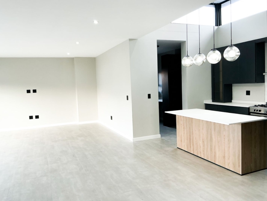 4 Bedroom Property for Sale in Midstream Heights Gauteng