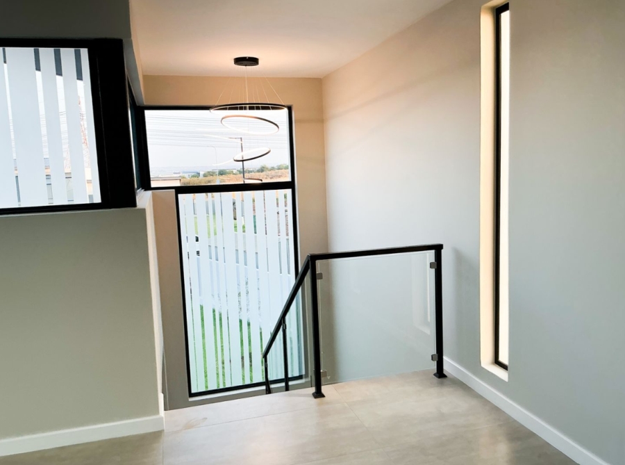 4 Bedroom Property for Sale in Midstream Heights Gauteng