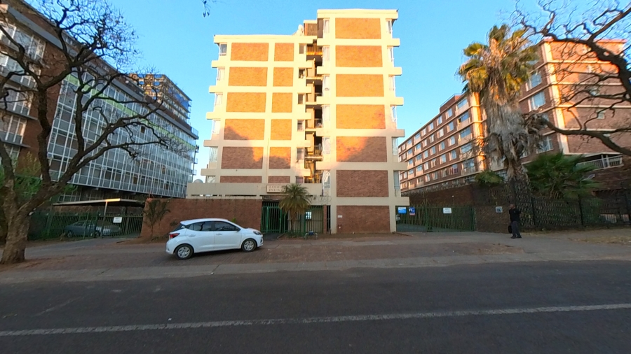 1 Bedroom Property for Sale in Sunnyside Gauteng