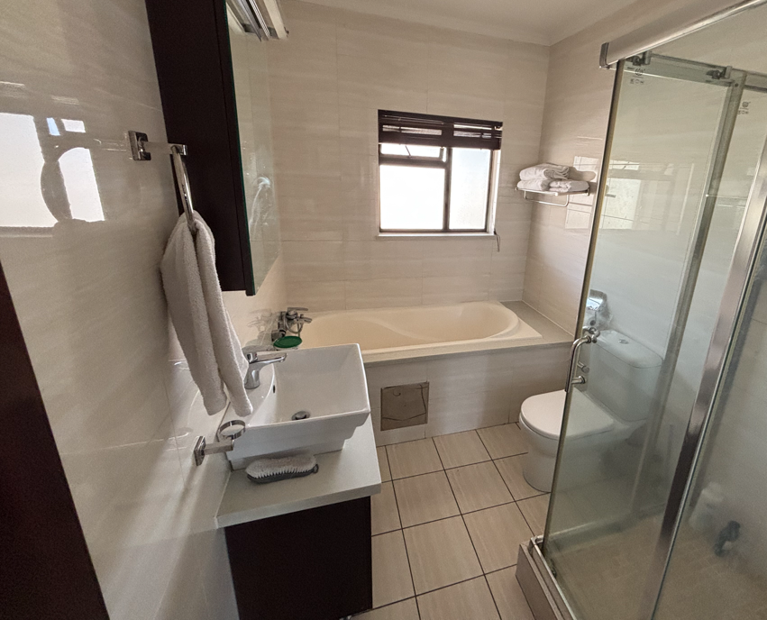 2 Bedroom Property for Sale in Carlswald Estate Gauteng