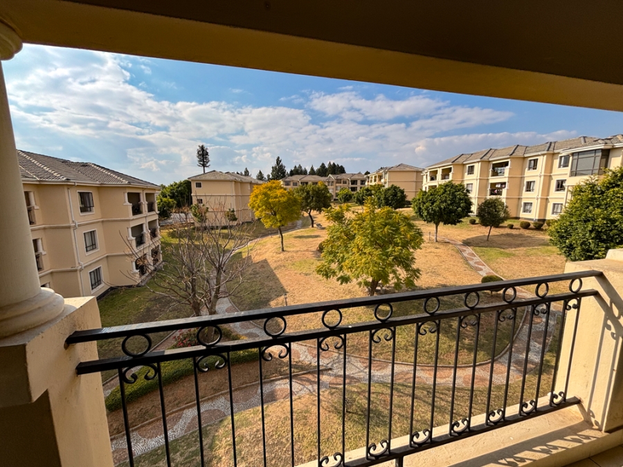 2 Bedroom Property for Sale in Carlswald Estate Gauteng