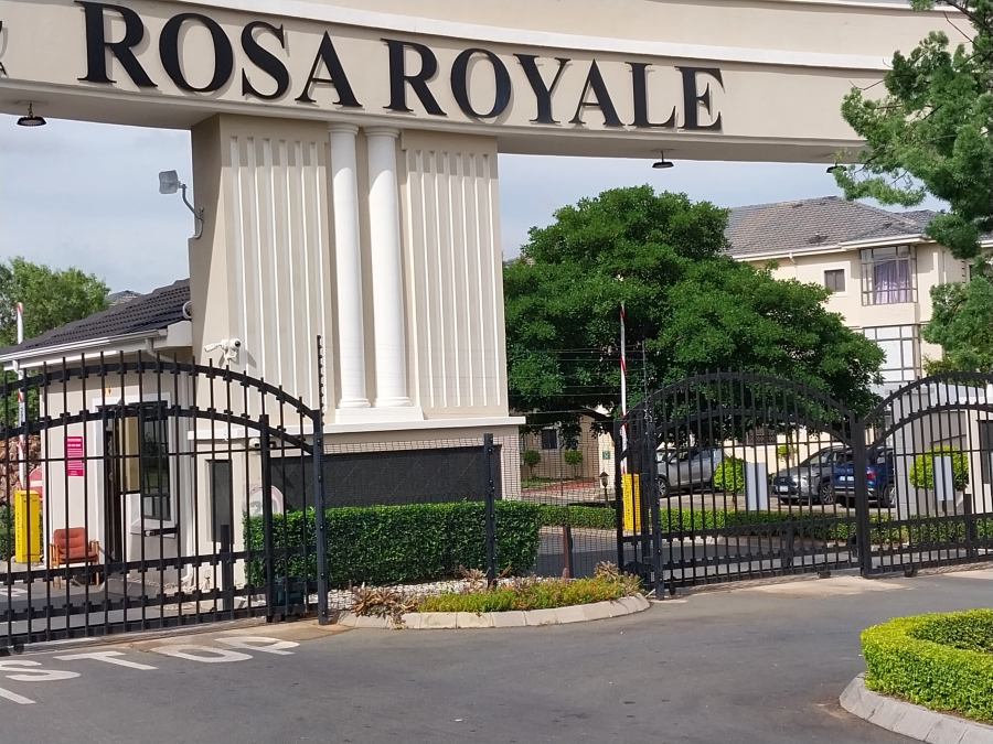 2 Bedroom Property for Sale in Carlswald Estate Gauteng