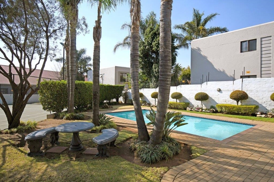 To Let 2 Bedroom Property for Rent in Marais Steyn Park Gauteng