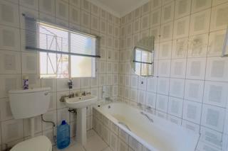 3 Bedroom Property for Sale in Verwoerdpark Gauteng