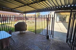 3 Bedroom Property for Sale in Verwoerdpark Gauteng