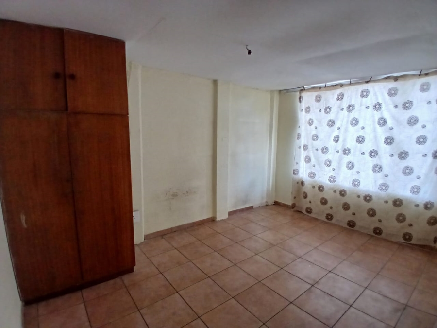 7 Bedroom Property for Sale in Birchleigh North Gauteng