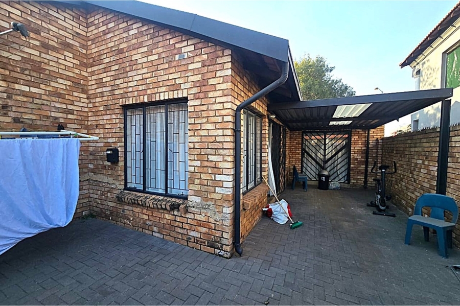 To Let 3 Bedroom Property for Rent in Montana Park Gauteng