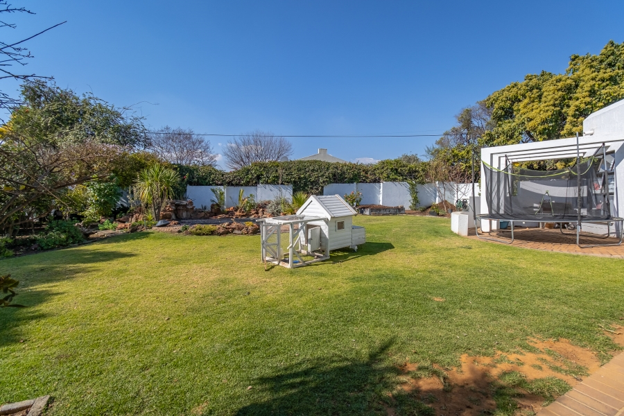 3 Bedroom Property for Sale in Magaliessig Gauteng