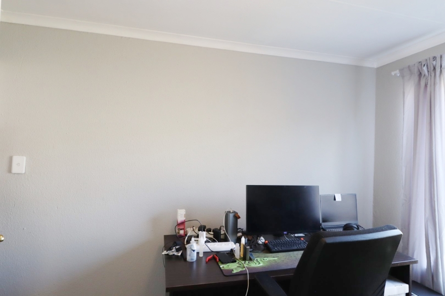 3 Bedroom Property for Sale in Edenburg Gauteng