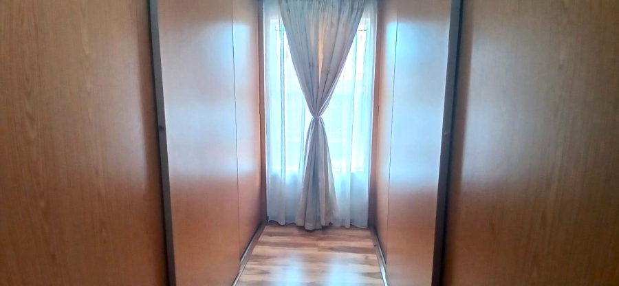 4 Bedroom Property for Sale in Golf Park Gauteng