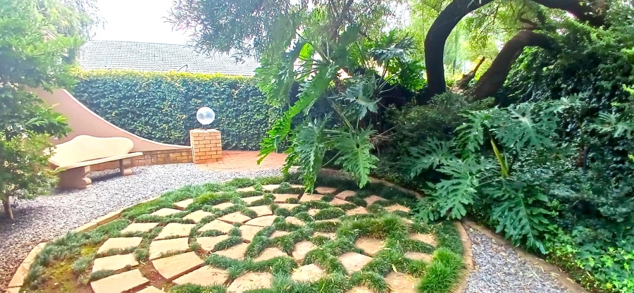 4 Bedroom Property for Sale in Golf Park Gauteng