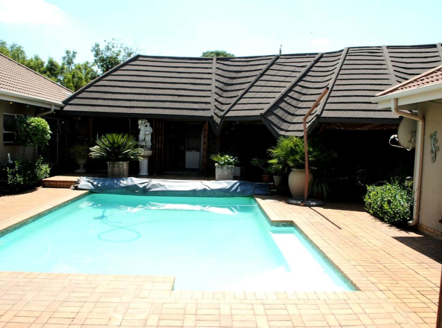 4 Bedroom Property for Sale in Golf Park Gauteng