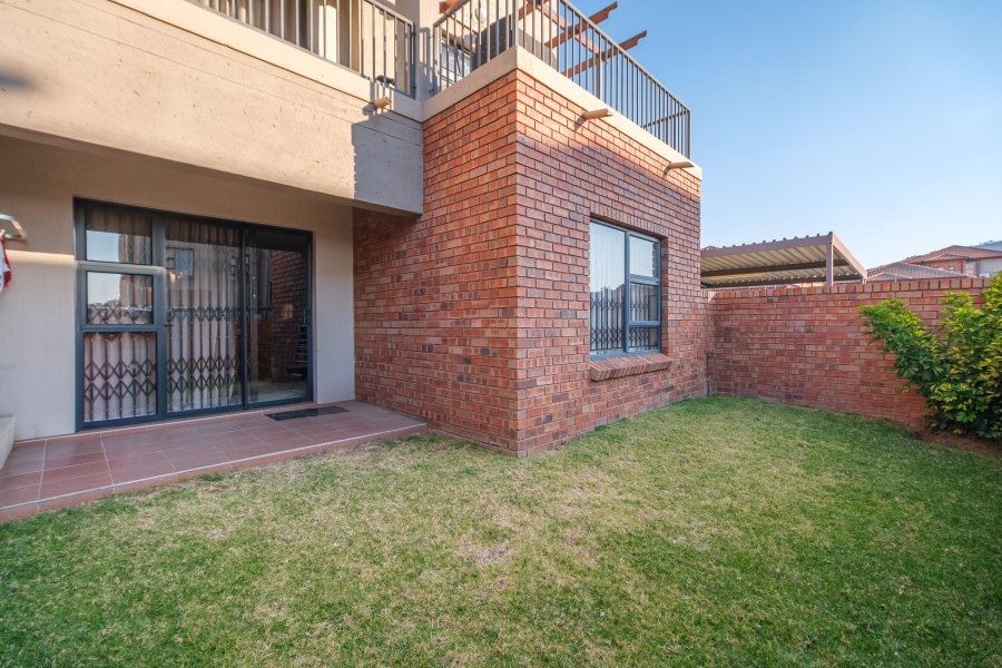 3 Bedroom Property for Sale in Wilgeheuwel Gauteng