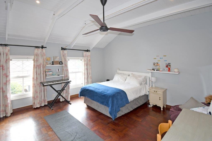4 Bedroom Property for Sale in Waverley Gauteng