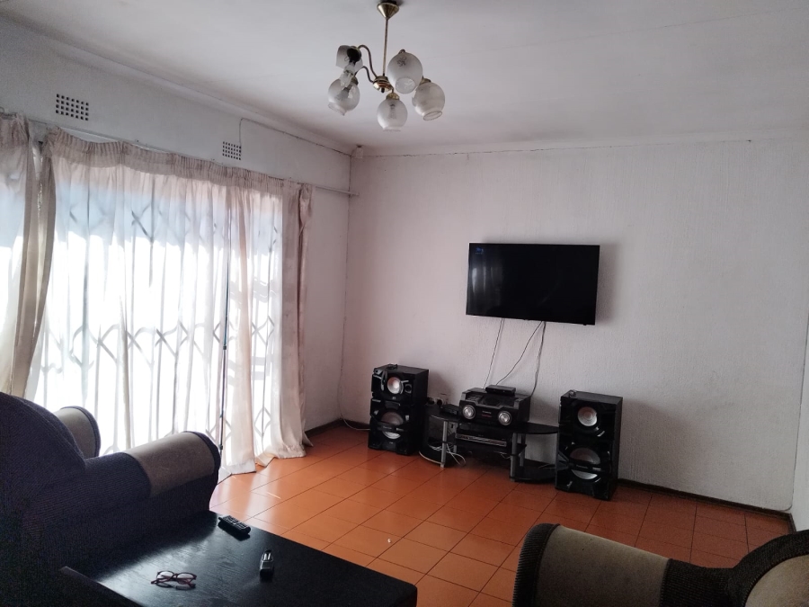 3 Bedroom Property for Sale in Birch Acres Gauteng