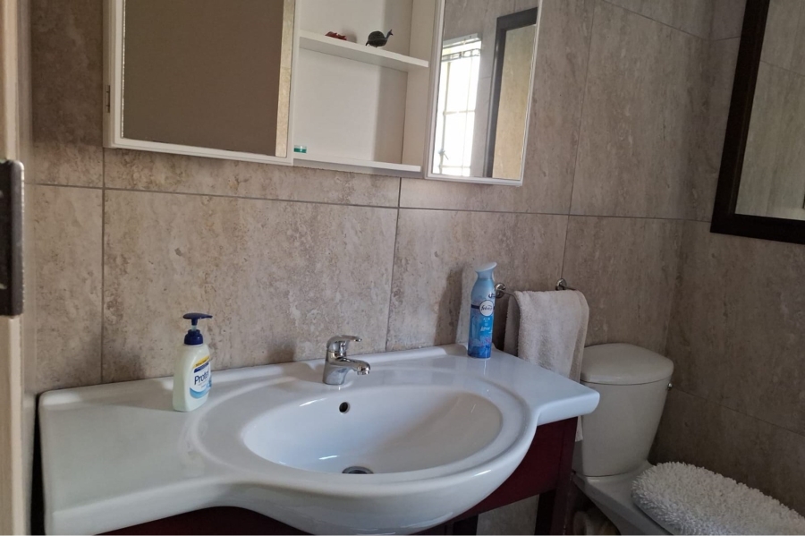 3 Bedroom Property for Sale in Val de Grace Gauteng