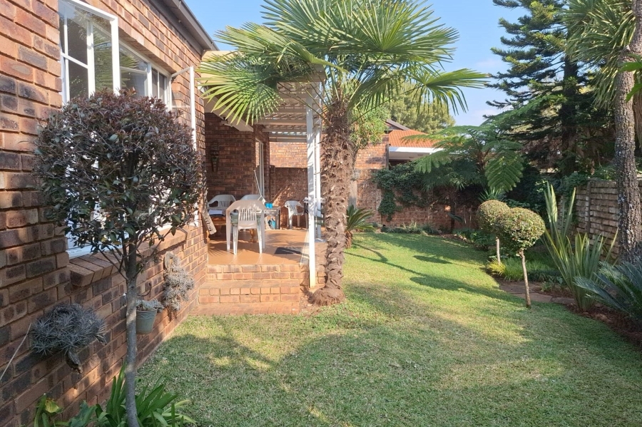 3 Bedroom Property for Sale in Val de Grace Gauteng