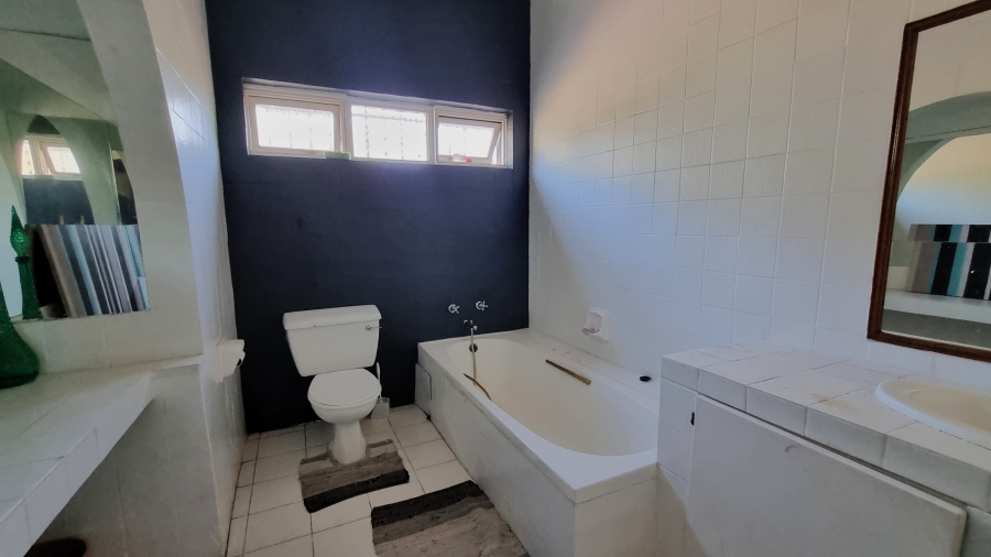 4 Bedroom Property for Sale in Lambton Gauteng