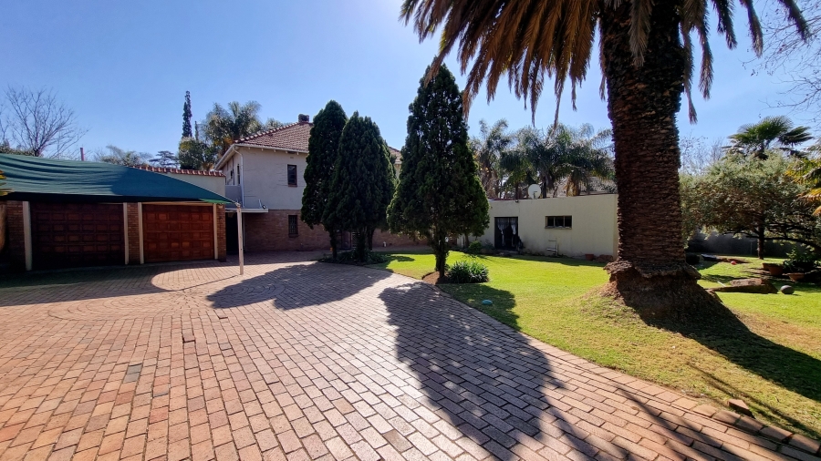 4 Bedroom Property for Sale in Lambton Gauteng