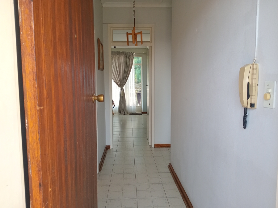 2 Bedroom Property for Sale in Kew Gauteng