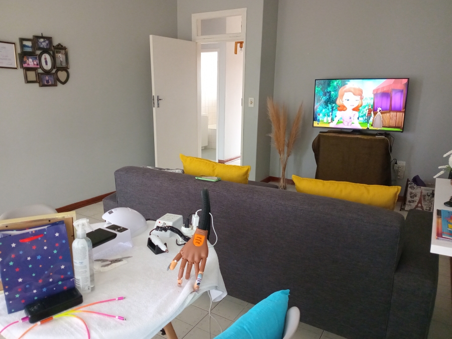 2 Bedroom Property for Sale in Kew Gauteng