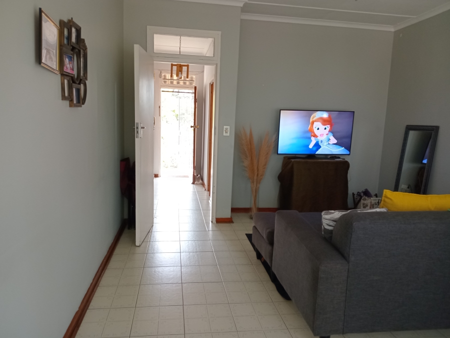 2 Bedroom Property for Sale in Kew Gauteng
