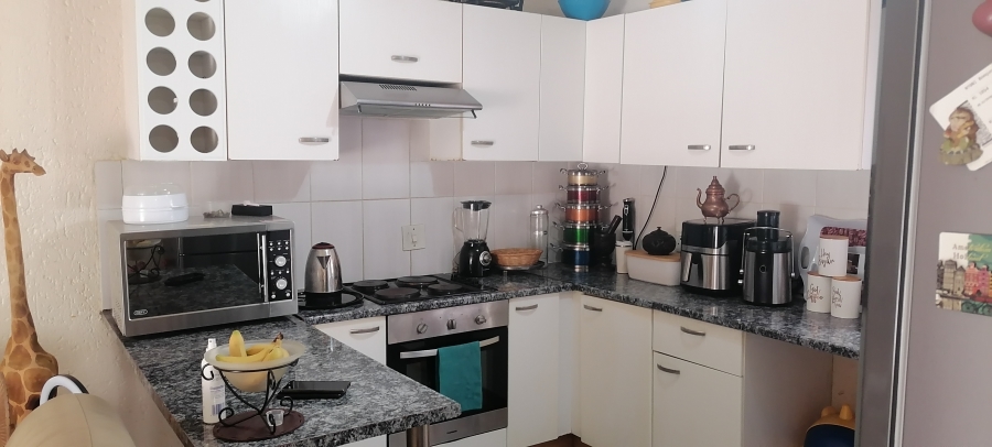 3 Bedroom Property for Sale in Breaunanda Gauteng