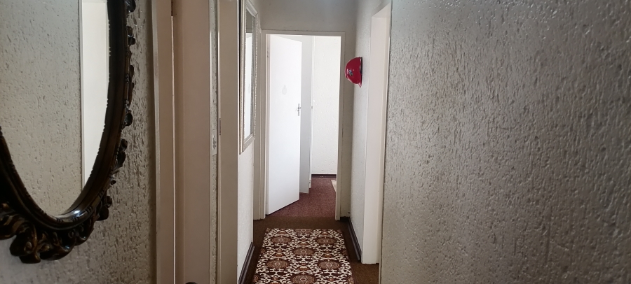 3 Bedroom Property for Sale in Breaunanda Gauteng