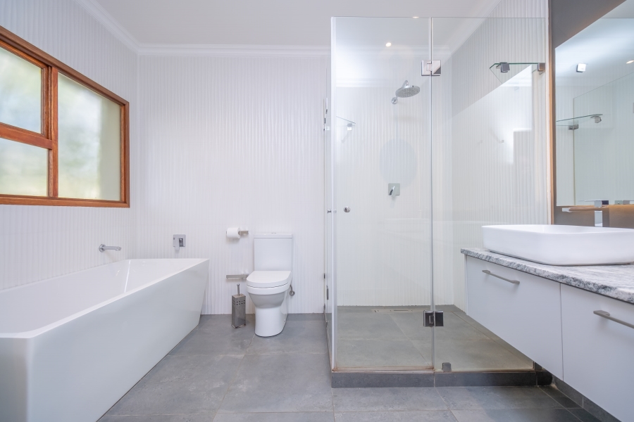3 Bedroom Property for Sale in Lonehill Gauteng