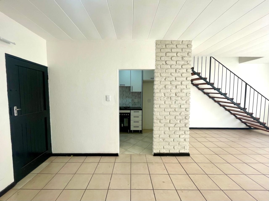 2 Bedroom Property for Sale in Pretoria North Gauteng