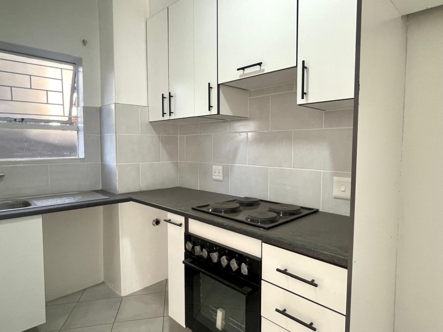 2 Bedroom Property for Sale in Pretoria North Gauteng