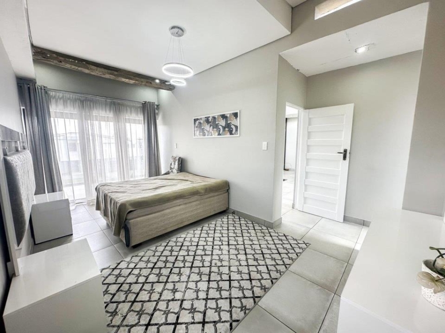4 Bedroom Property for Sale in Helderwyk Gauteng