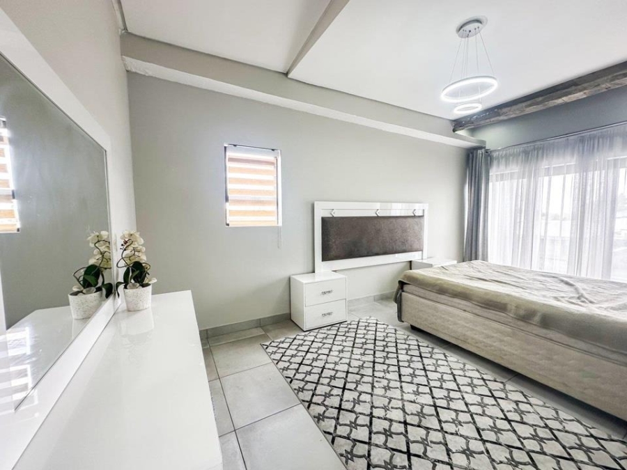 4 Bedroom Property for Sale in Helderwyk Gauteng