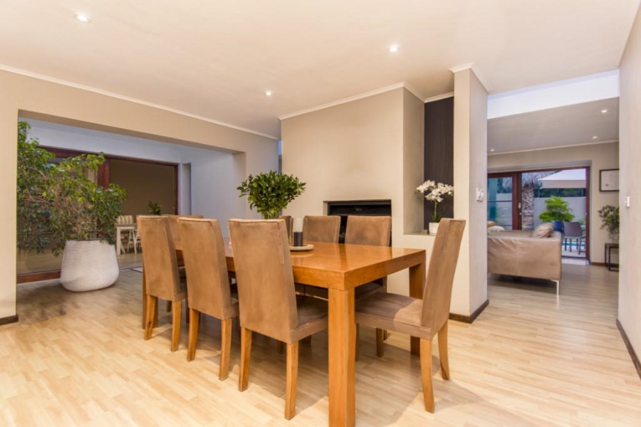 4 Bedroom Property for Sale in Atholl Gauteng