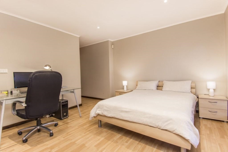 4 Bedroom Property for Sale in Atholl Gauteng