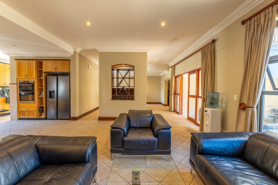 To Let 4 Bedroom Property for Rent in Dainfern Golf Estate Gauteng