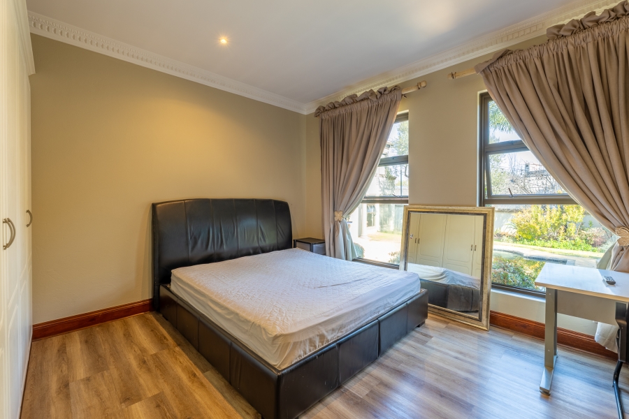 To Let 4 Bedroom Property for Rent in Dainfern Golf Estate Gauteng
