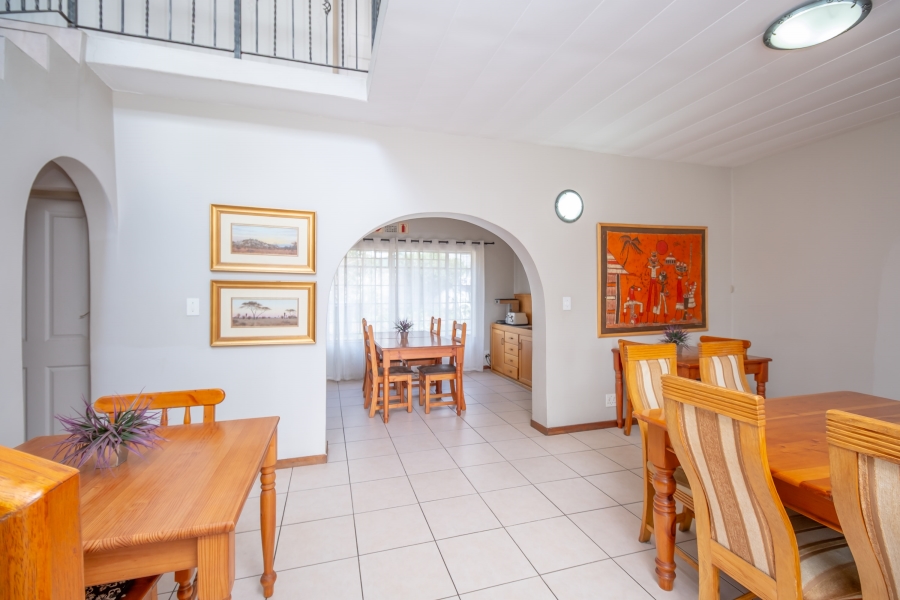 6 Bedroom Property for Sale in Fourways Gauteng