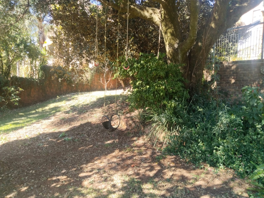 6 Bedroom Property for Sale in Florauna Gauteng