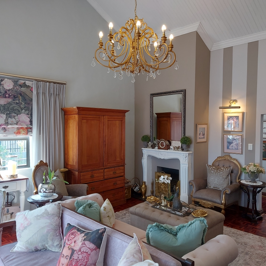 3 Bedroom Property for Sale in Waterkloof Ridge Gauteng