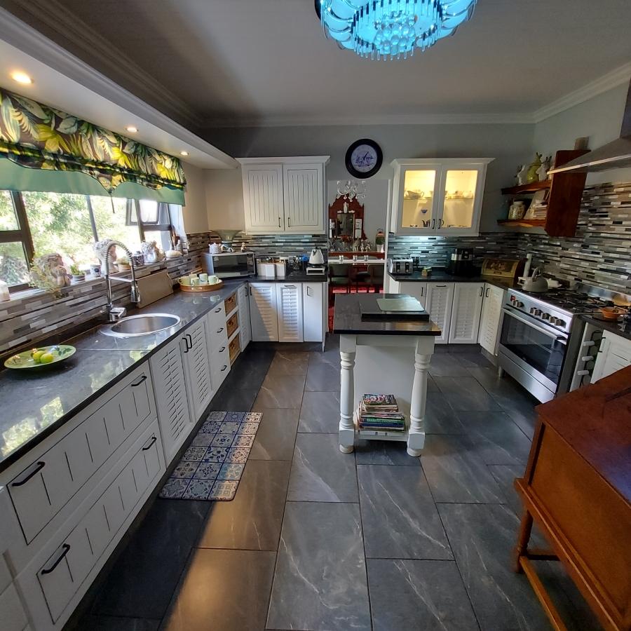 3 Bedroom Property for Sale in Waterkloof Ridge Gauteng