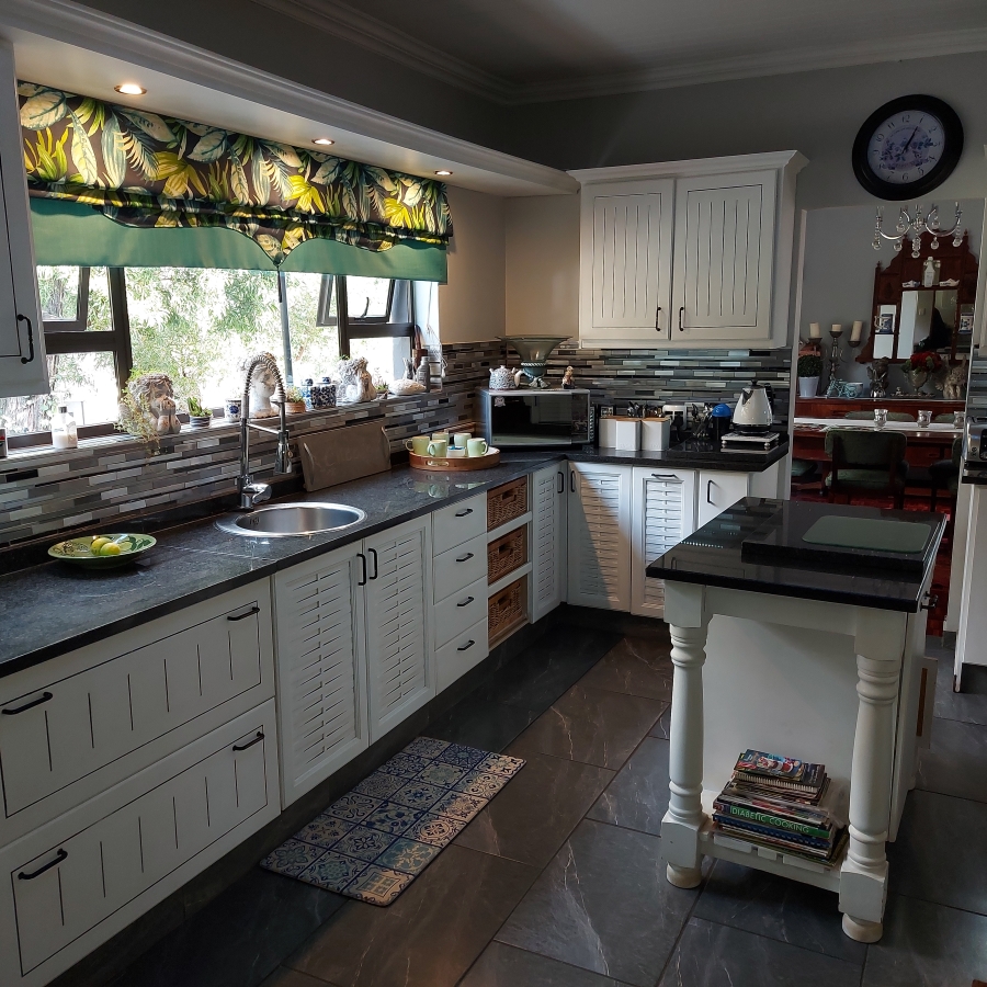 3 Bedroom Property for Sale in Waterkloof Ridge Gauteng