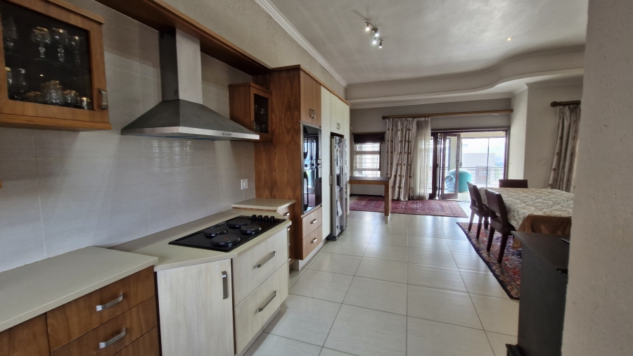 4 Bedroom Property for Sale in Eldoraigne Gauteng