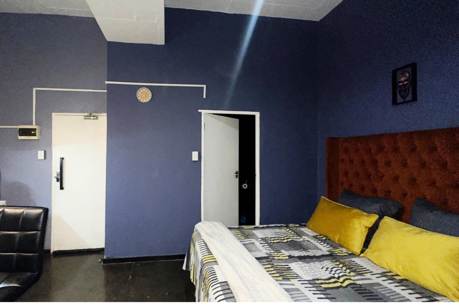 1 Bedroom Property for Sale in Maboneng Gauteng