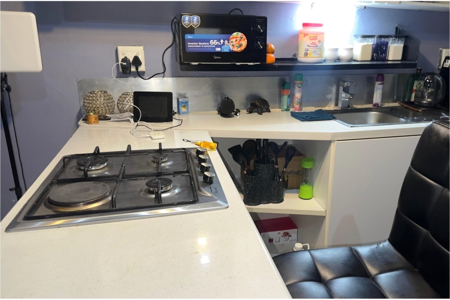 1 Bedroom Property for Sale in Maboneng Gauteng