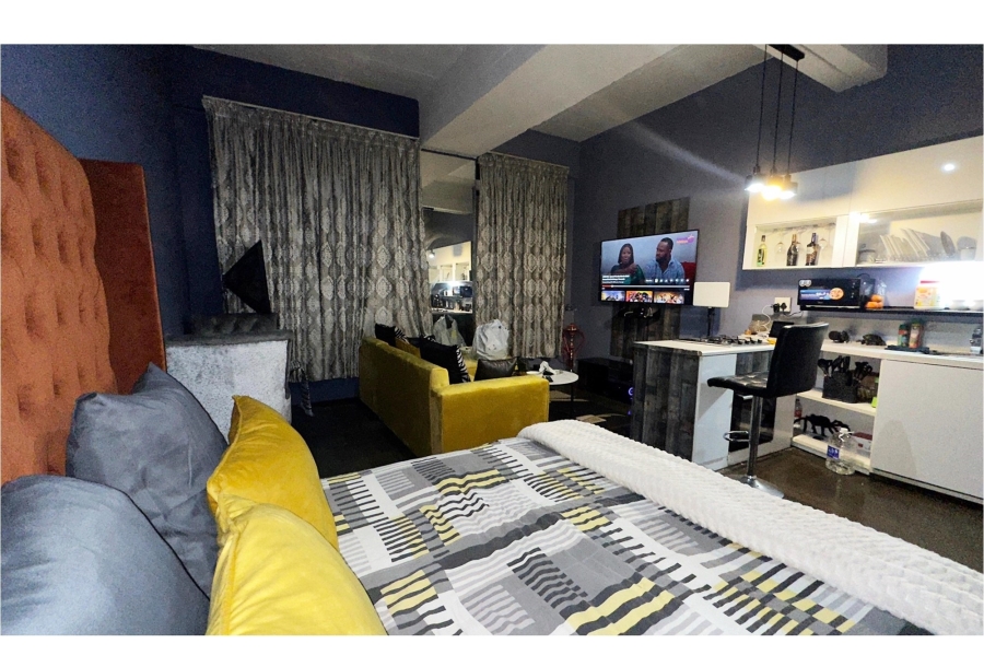 1 Bedroom Property for Sale in Maboneng Gauteng