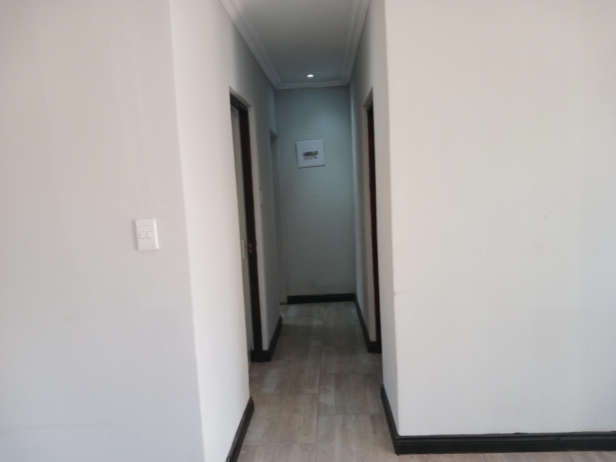 To Let 2 Bedroom Property for Rent in Bloubosrand Gauteng