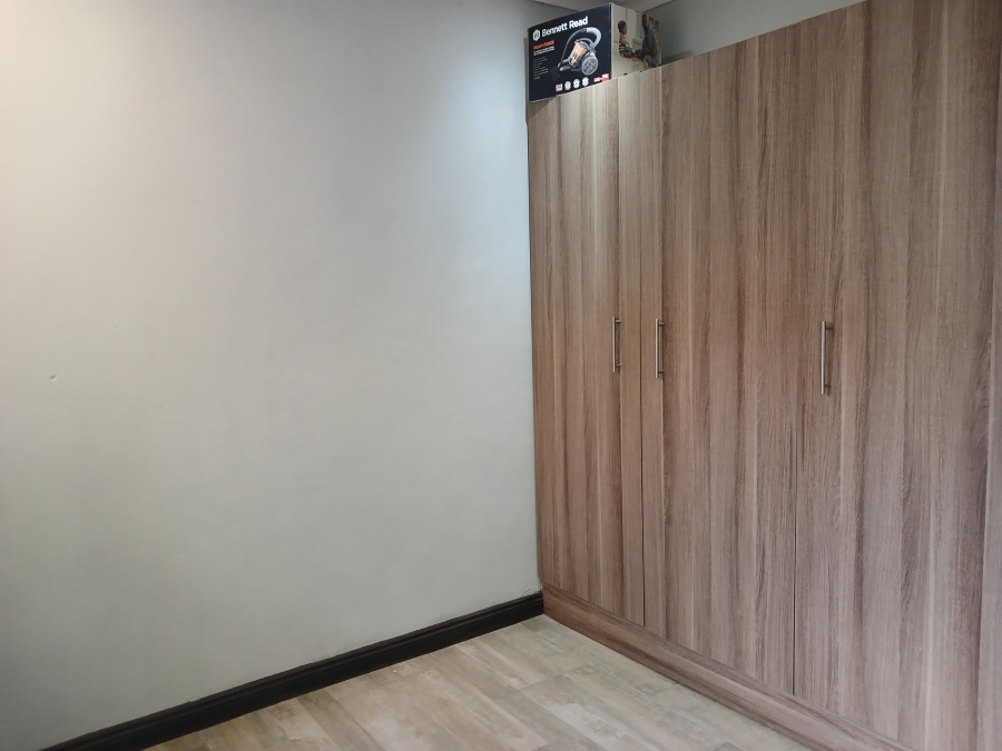 To Let 2 Bedroom Property for Rent in Bloubosrand Gauteng