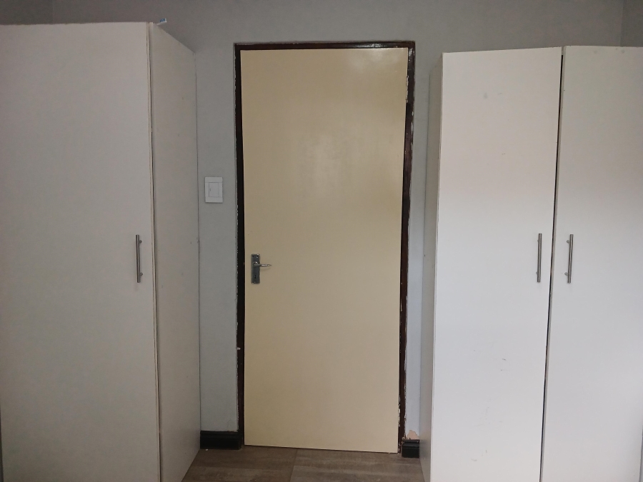 To Let 2 Bedroom Property for Rent in Bloubosrand Gauteng